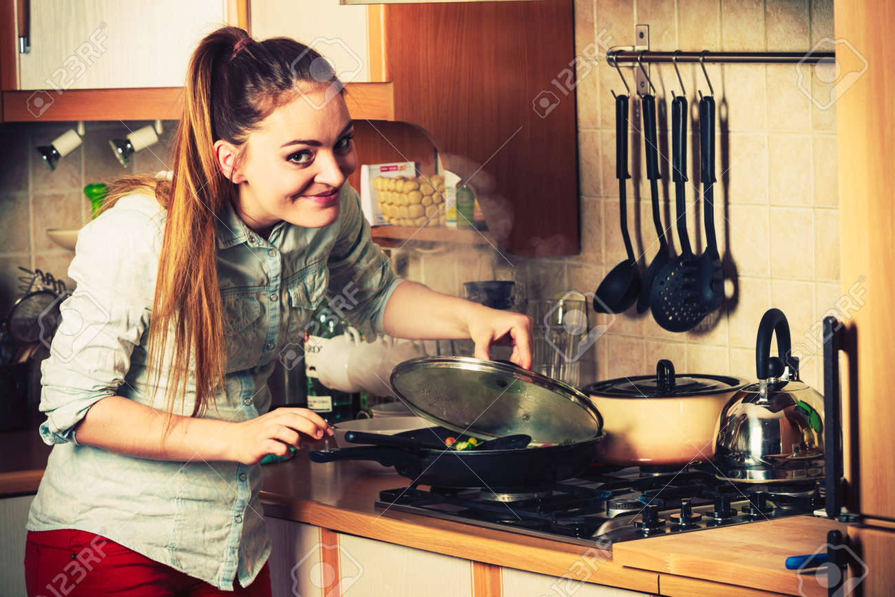 girl kitchen cooking