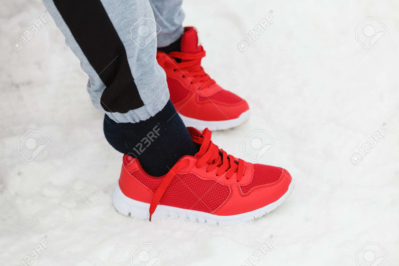 outfit ideas with trainers