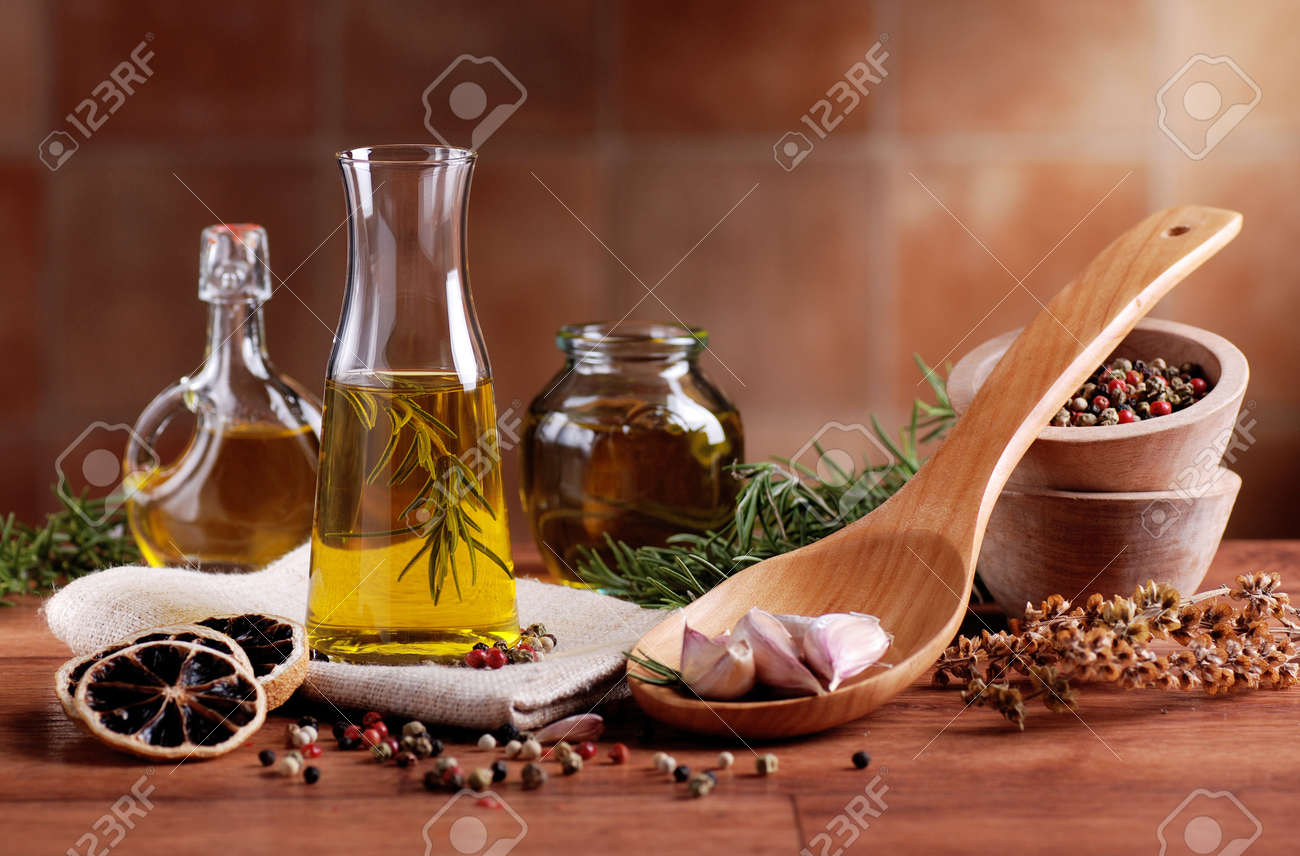 olive oil flavored with spices and other ingredients - 17724022 olive oil flavored with spices and other ingredients - 17724022