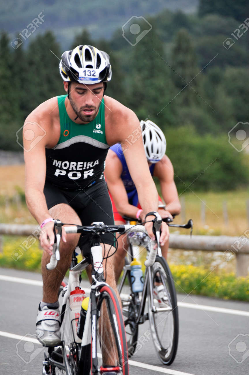 triathlon cycling distance