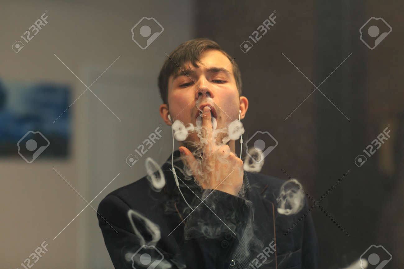 How to let the rings out of smoke 84 How to let the rings out of smoke 87