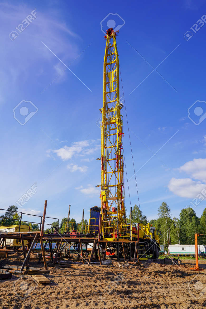 <a href='https://www.ruidapetroleum.com/product/category/Drilling-Rig-and-Workover-Rig'>workover rig</a> equipment in stock
