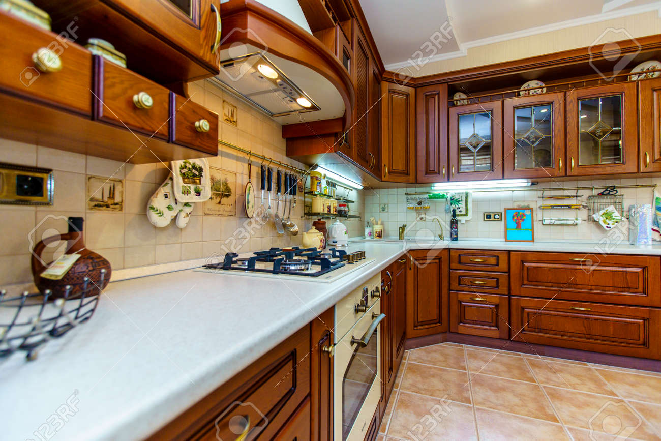 modern kitchen with cherry wood cabinets warm and inviting kitchen with large kitchen island cherrywood modern kitchen with cherry wood cabinets warm and inviting kitchen with large kitchen island cherrywood