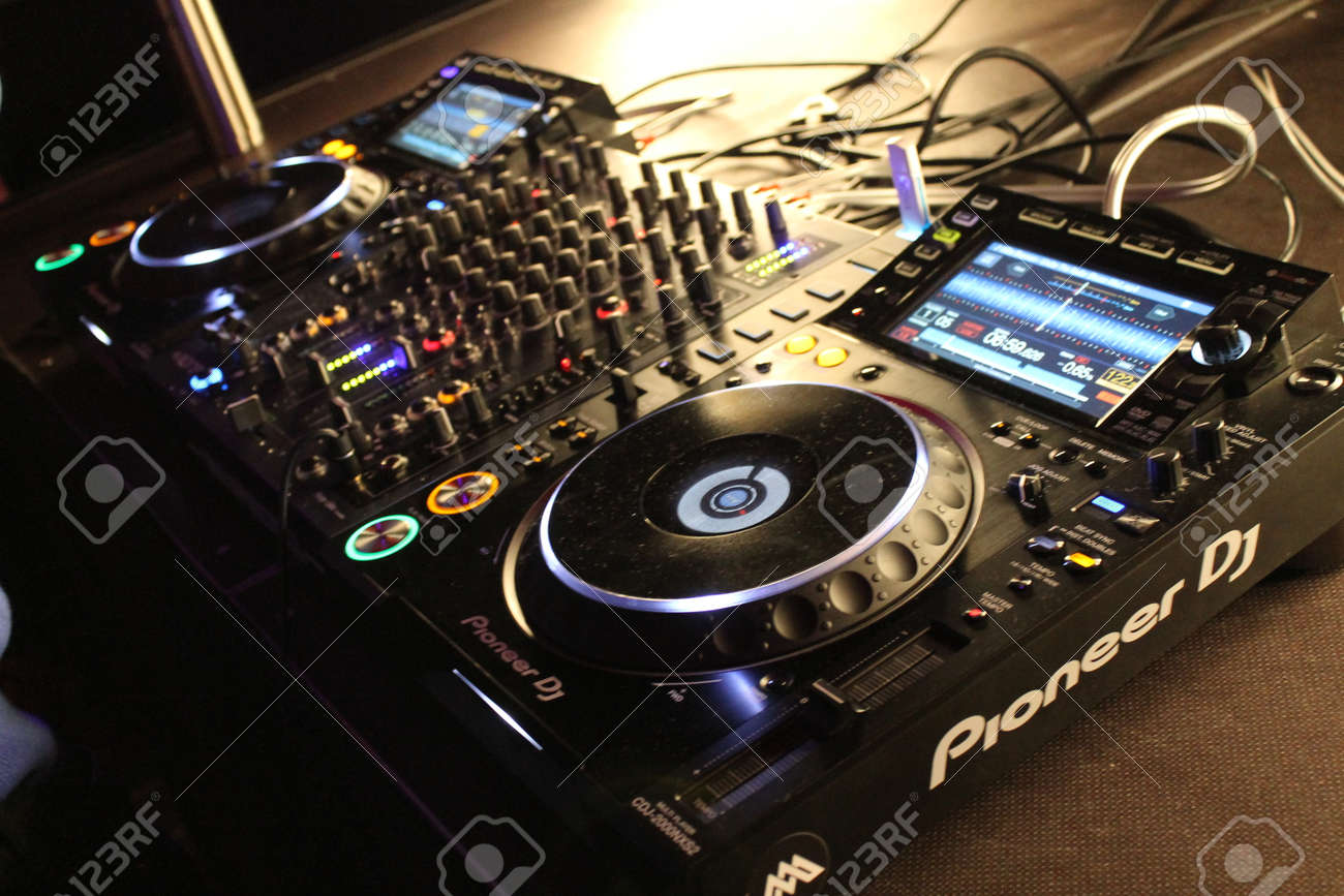 cdj mixer