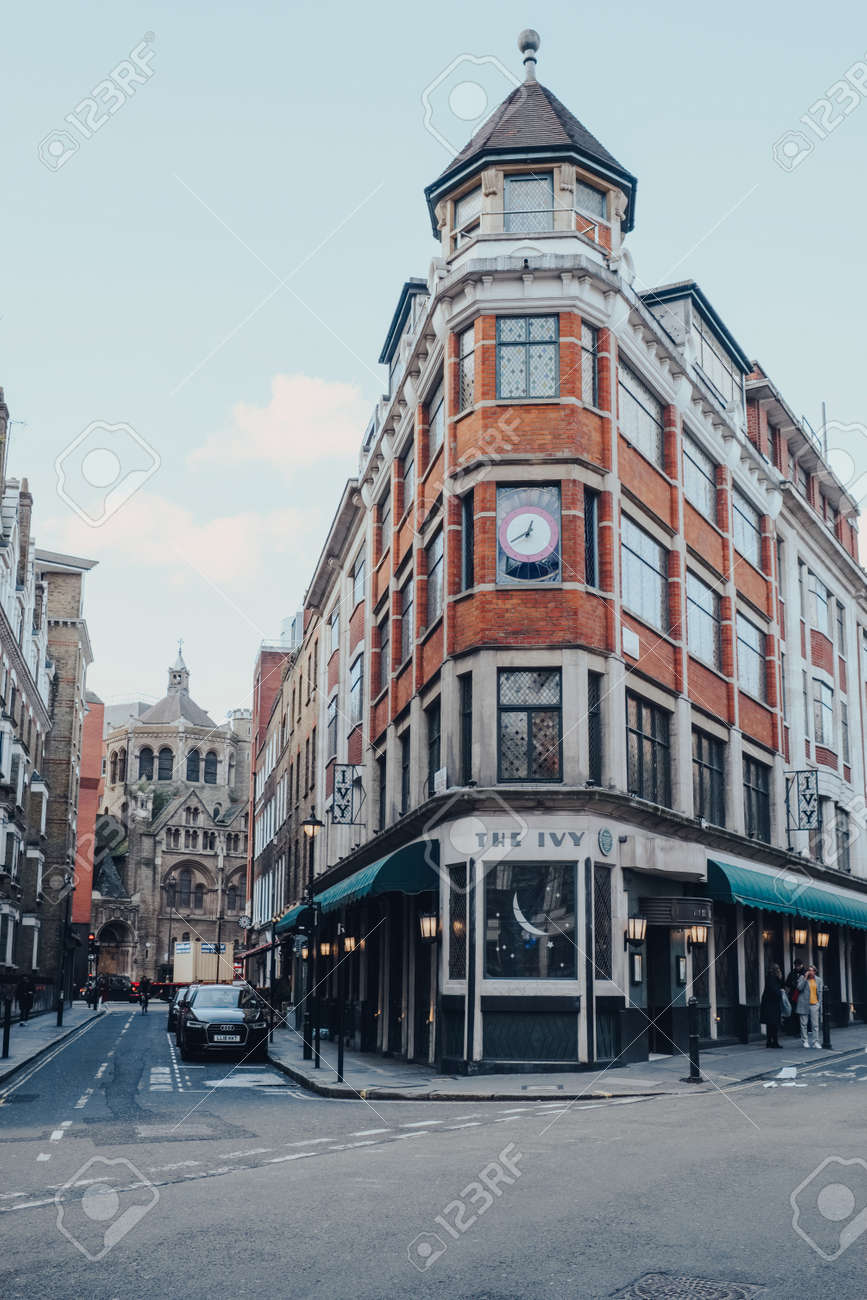 London Uk March 06 The Ivy Restaurant In West Street London Opened In 1917 The