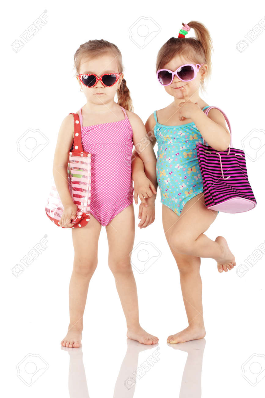 archivio fotografico serie studio di moda per bambini cute indossare costumi da bagno isolato su sfondo bianco