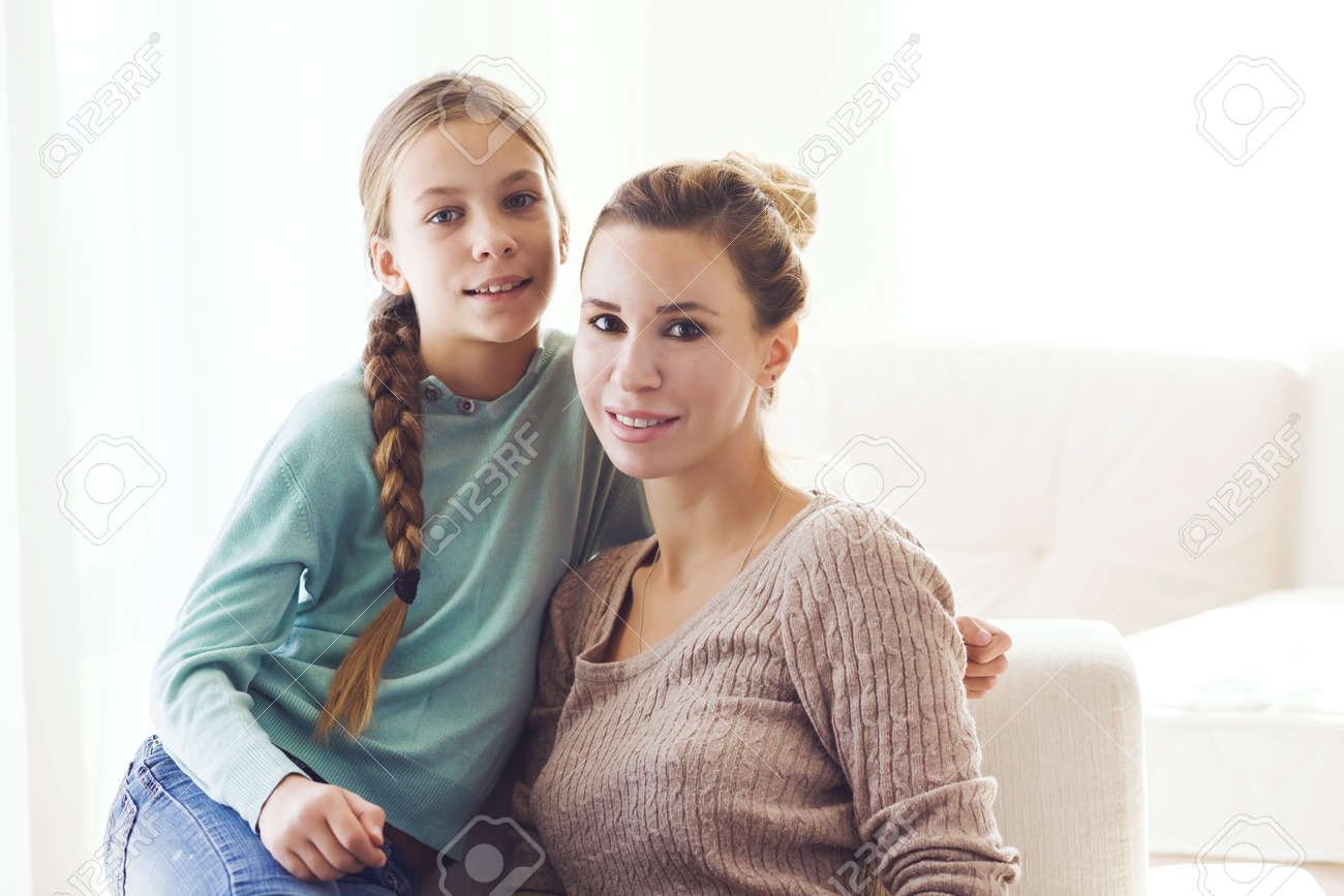 teen and her mom Banks completely naked