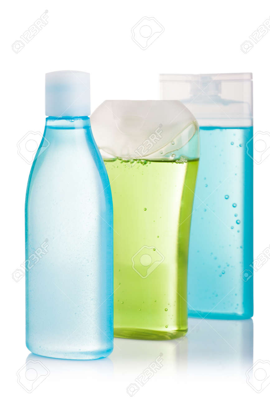 青と緑のシャンプー ボトル白で隔離 の写真素材 画像素材 Image