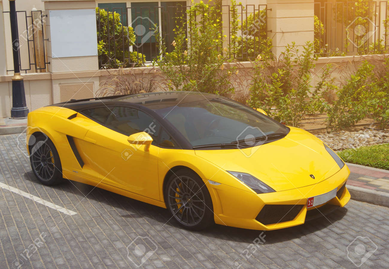 Lamborghini Gallardo 2017 >> Dubai Uae Novemner 1 2017 Yellow Lamborghini Gallardo Lamborghini Gallardo 2017 >> Dubai Uae Novemner 1 2017 Yellow Lamborghini Gallardo