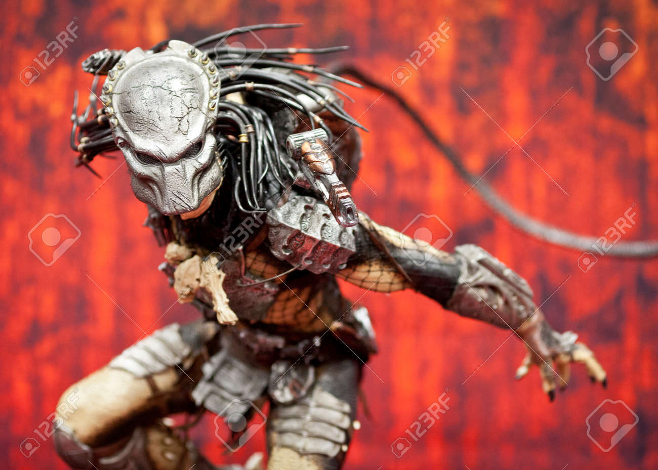 sideshow wolf predator legendary scale
