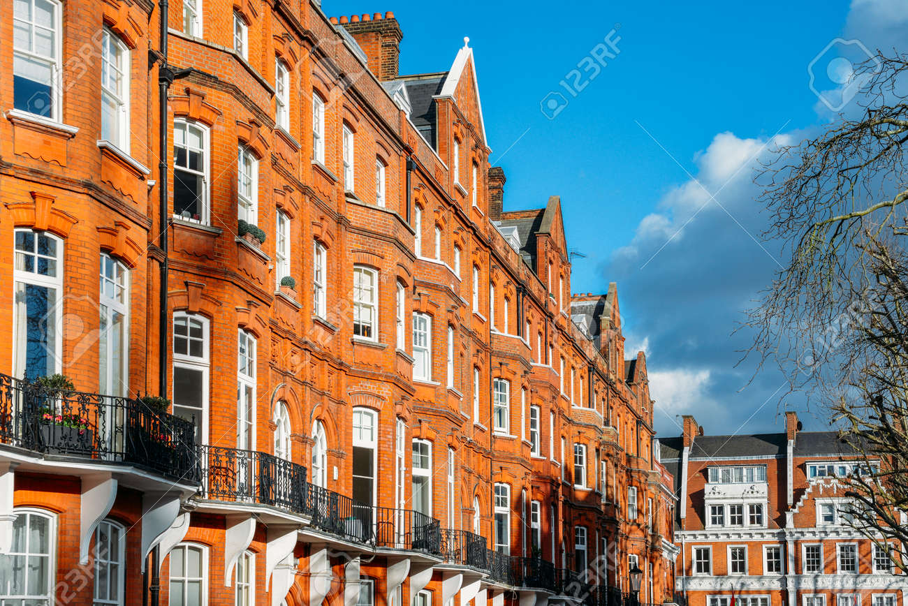 Expensive Edwardian Block Of Period Red Brick Apartments Typically ... Expensive Edwardian Block Of Period Red Brick Apartments Typically ...