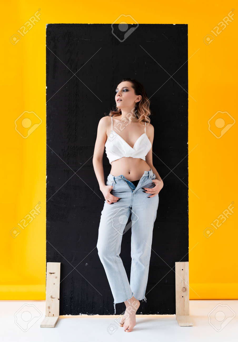 Busty Slim Girls Busty Slim Girls
