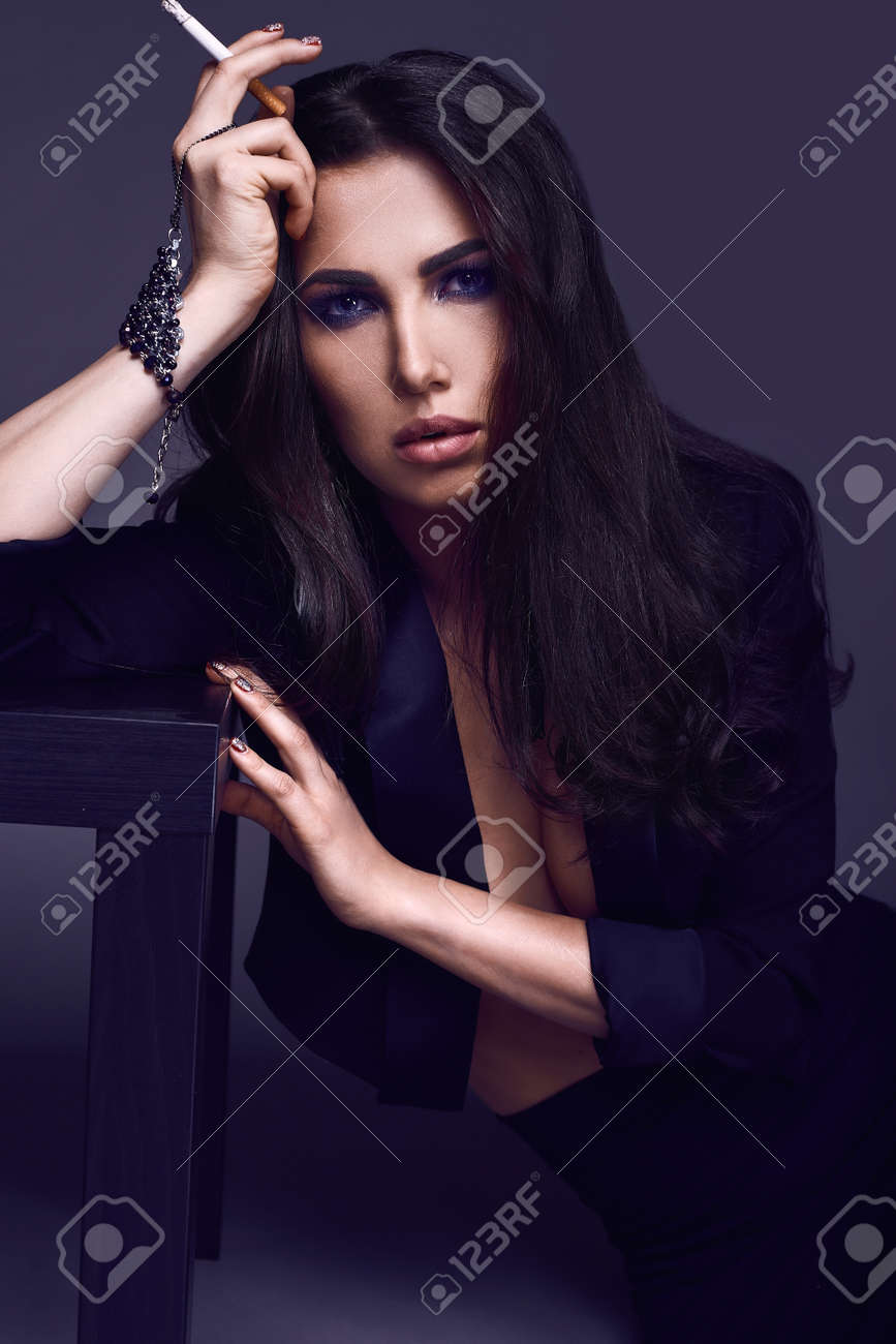 Assim e gostoso Flat-chest Tranny Solo wanking Honey