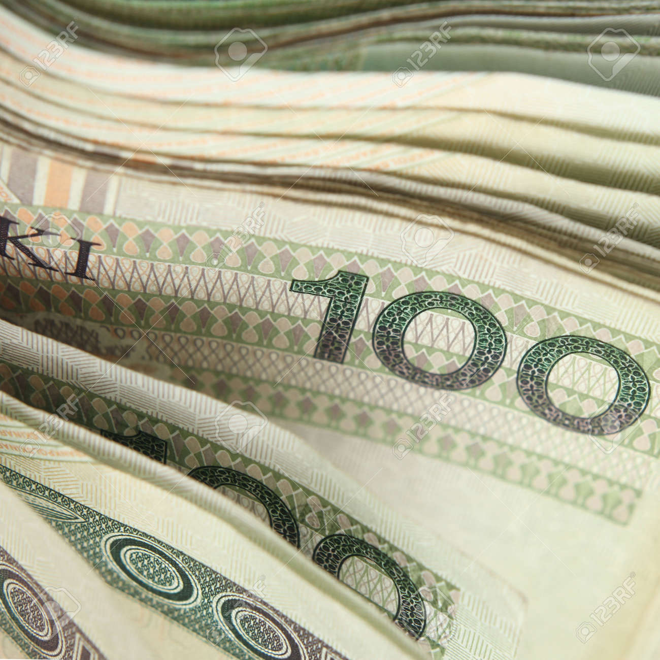 ポーランド通貨お金ポーランド ズウォティ紙幣と硬貨 クローズ アップ の写真素材 画像素材 Image ポーランド通貨お金ポーランド ズウォティ紙幣と硬貨 クローズ アップ の写真素材 画像素材 Image