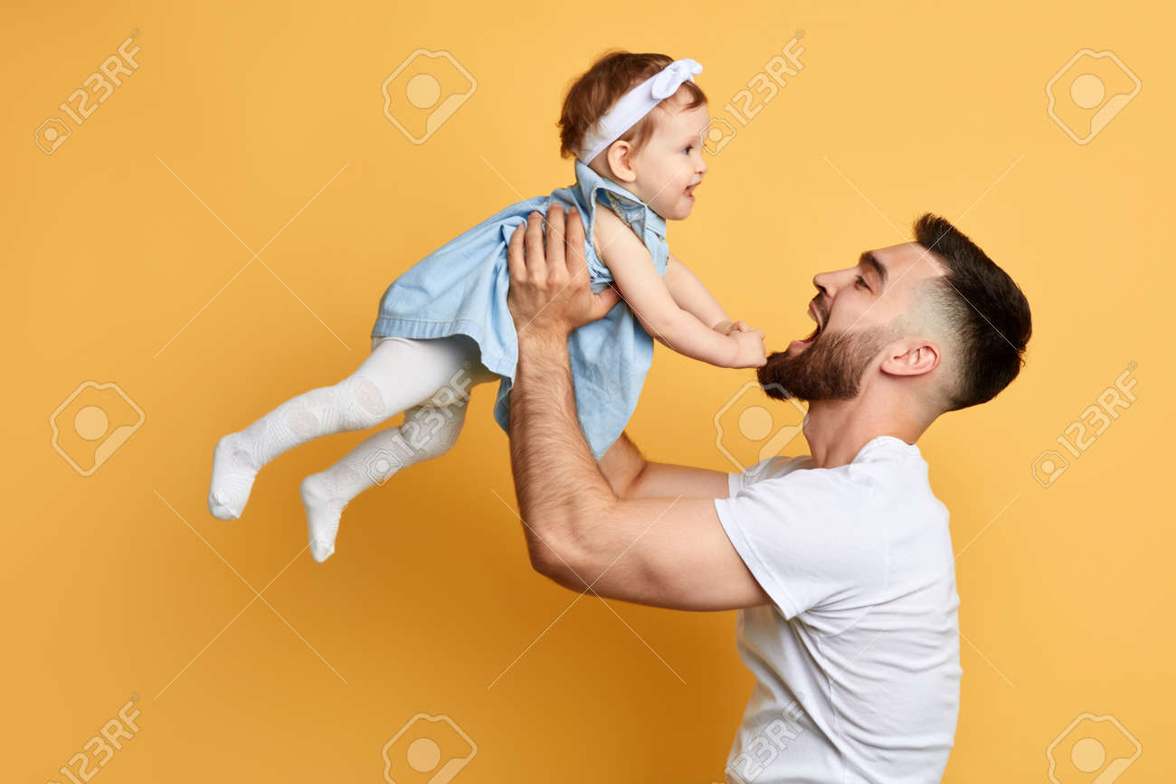 Dad Feels Up Daughter Dad Feels Up Daughter