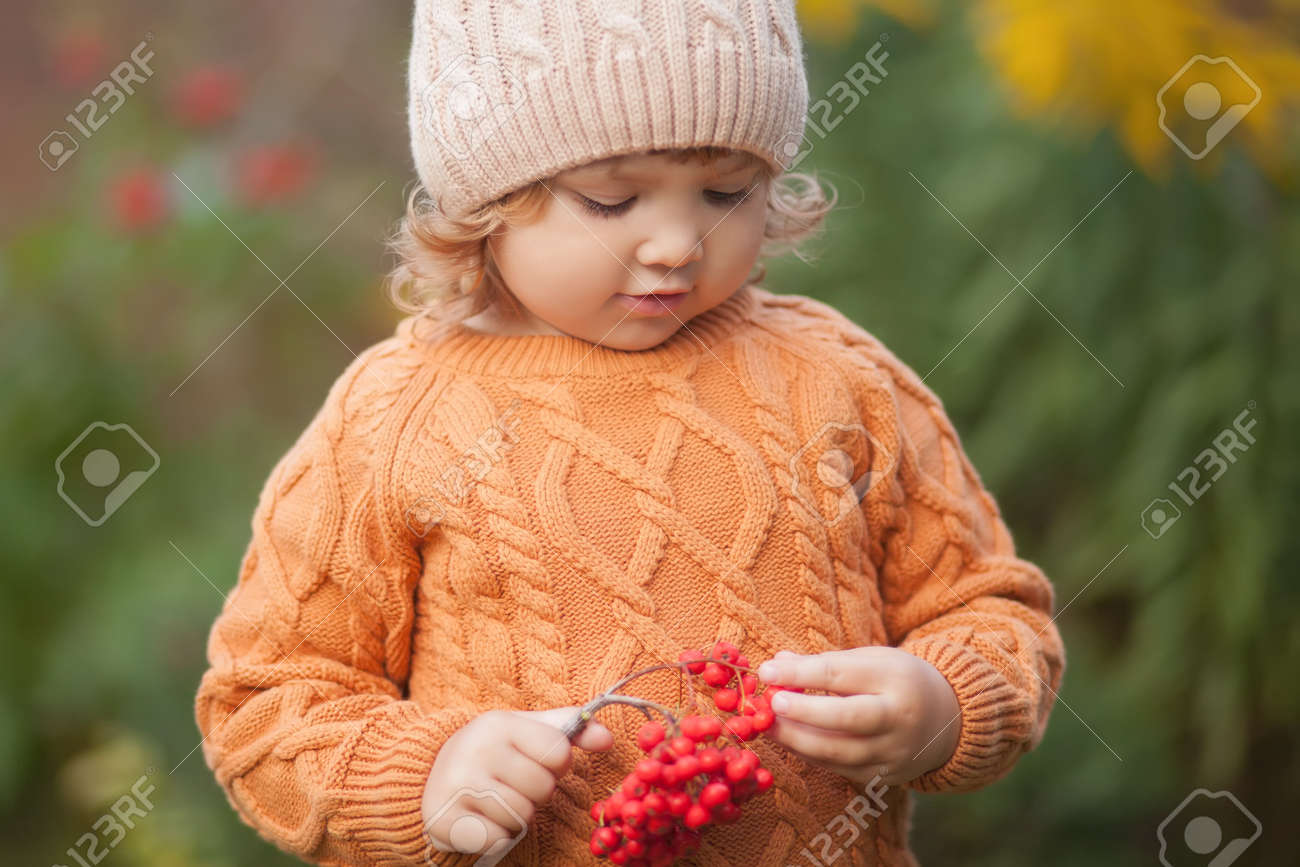 toddler girl hat and scarf