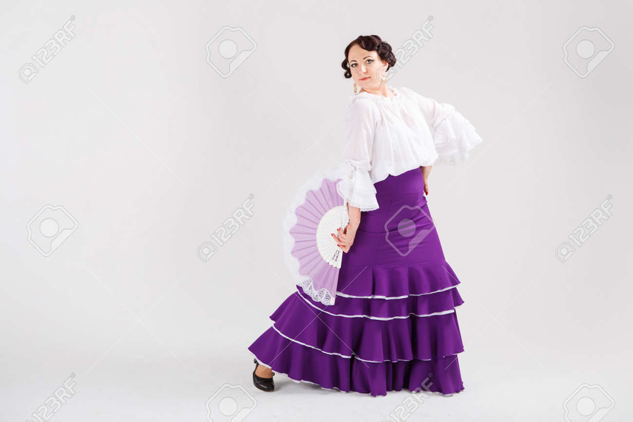 camisa blanca flamenca mujer