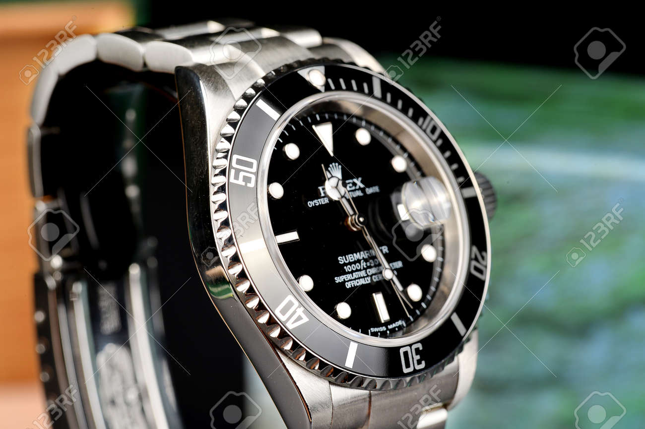 rolex submariner diving