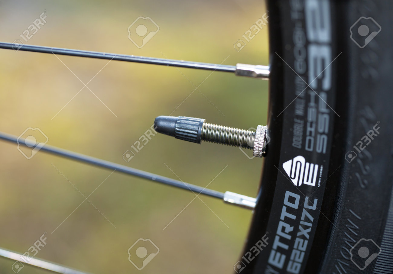 bicycle tire valve