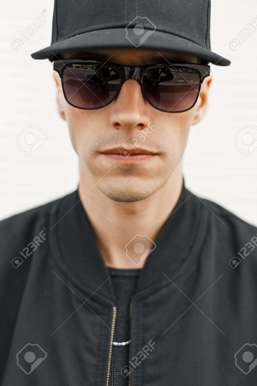 guy wearing visor