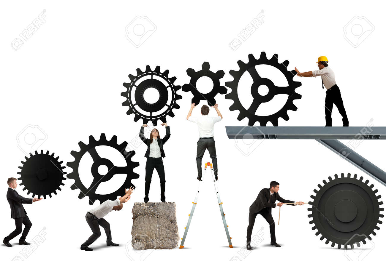 歯車システムを構築するチームワークは一緒に動作します の写真素材 画像素材 Image