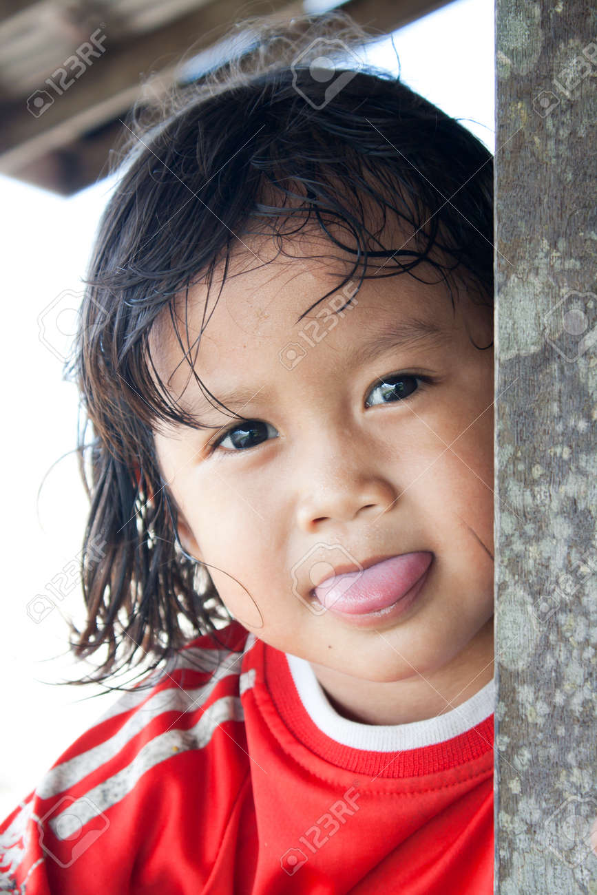 Sarawak Malaysia June 3 Unidentified Cute Young Girl Of The Land Dayak Tribe In Sarawak Malaysia June 3 Unidentified Cute Young Girl Of The Land Dayak Tribe In