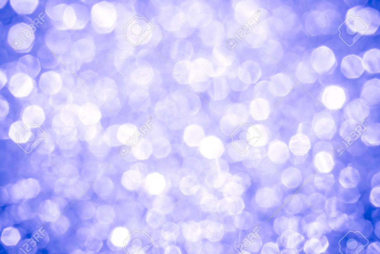 ピンクの白冒険背景ライト フォーカス 光沢のあるキラキラ ライトまたは円図形 クリスマスの背景がぼやけ の写真素材 画像素材 Image