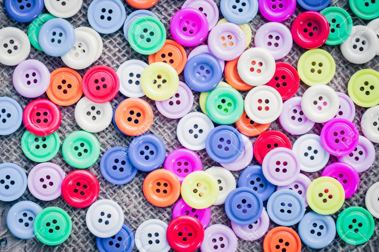ボタンの縫製 プラスチックのボタン カラフルなボタン背景 ボタン背景を閉じるボタンします の写真素材 画像素材 Image