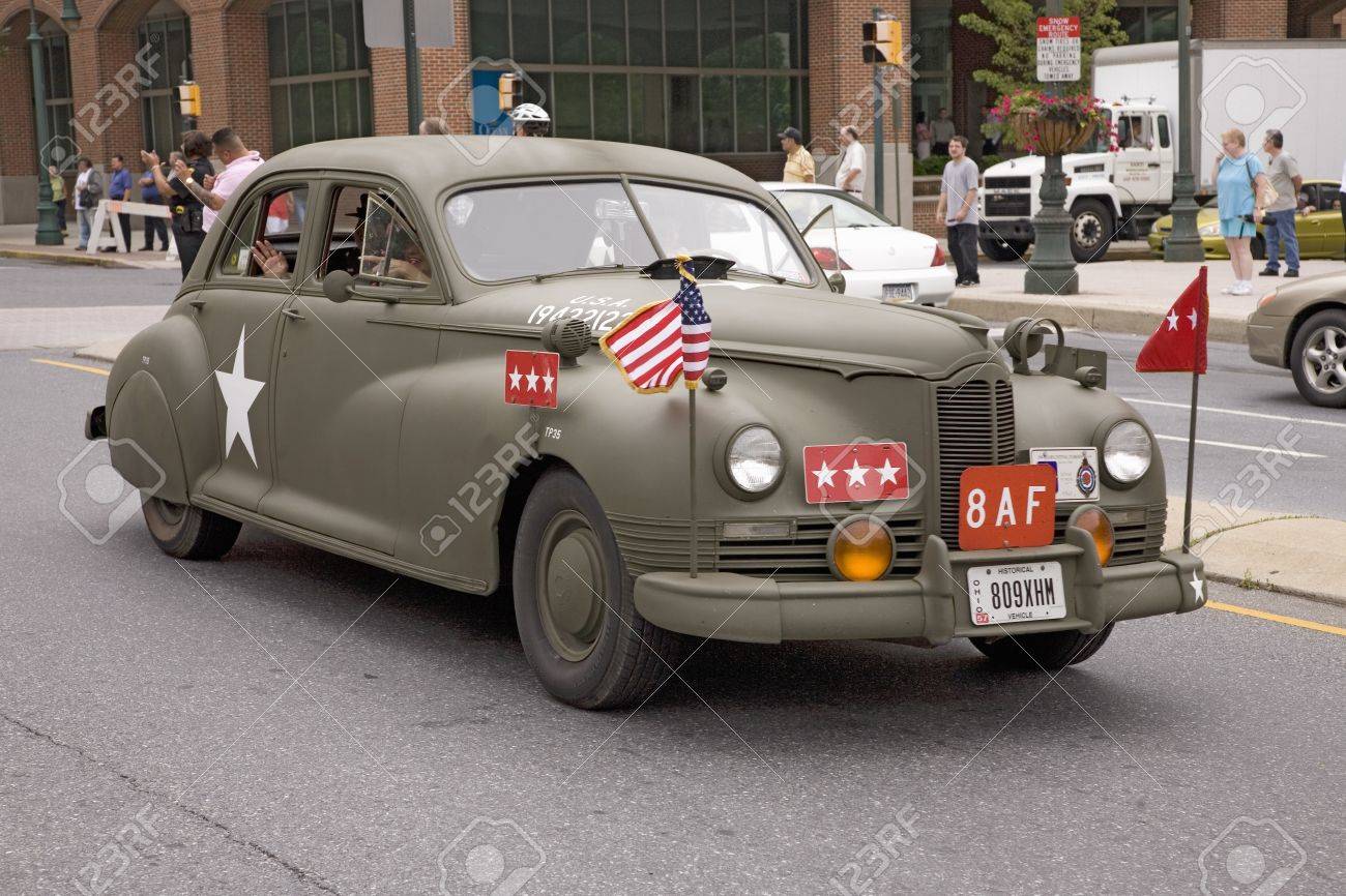 読書 ペンシルバニア 08 年 6 月 18 日の開催で第二次世界大戦 1940 年代スタイル車の再現 の写真素材 画像素材 Image