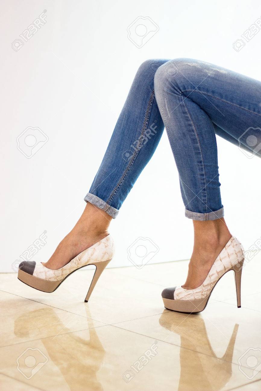 chaussure en jean a talon