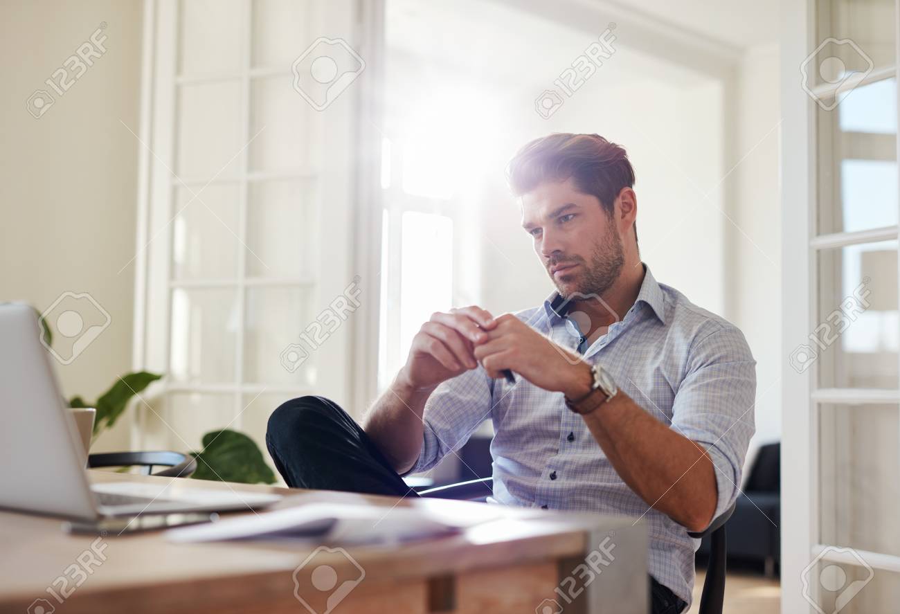 Wird aus einem jüngeren Mann arbeiten