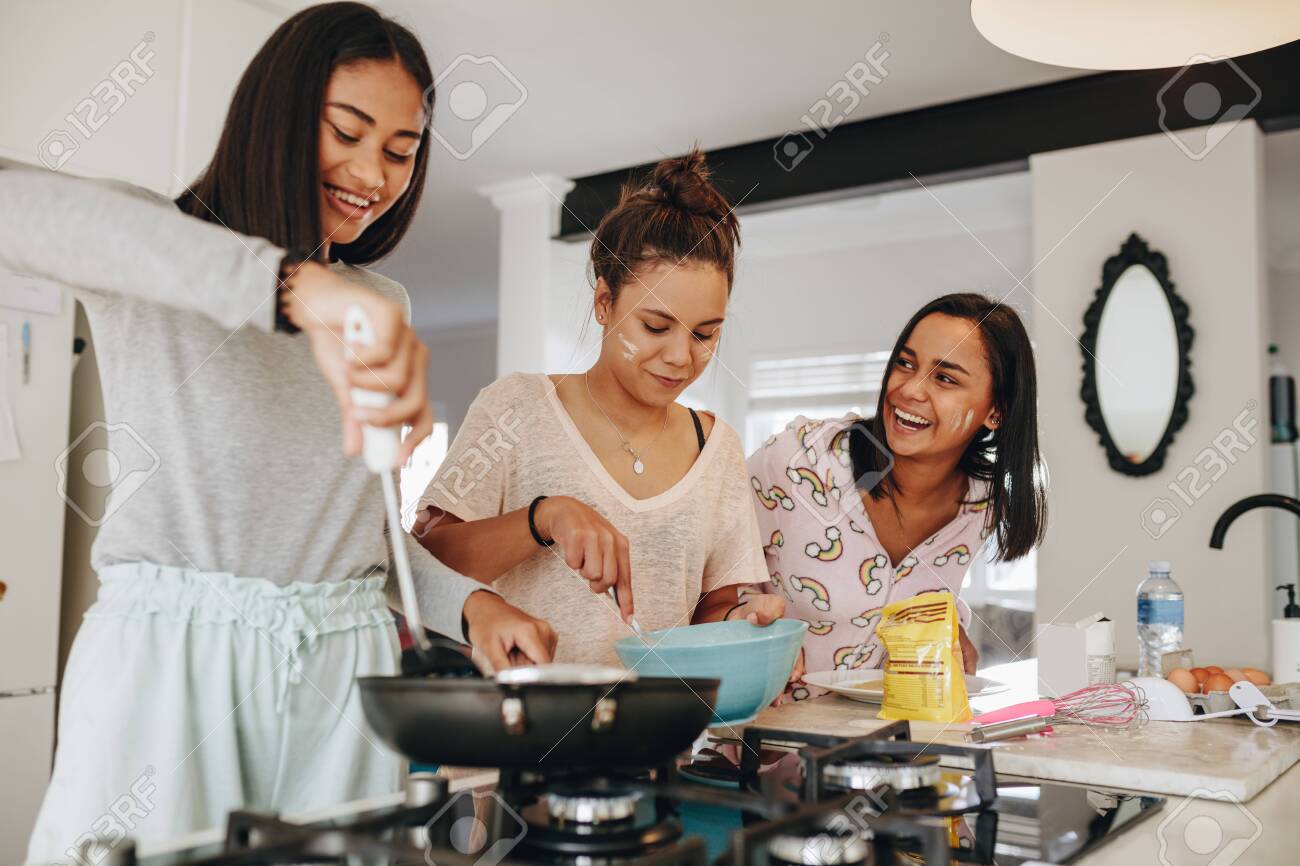 girl kitchen cooking