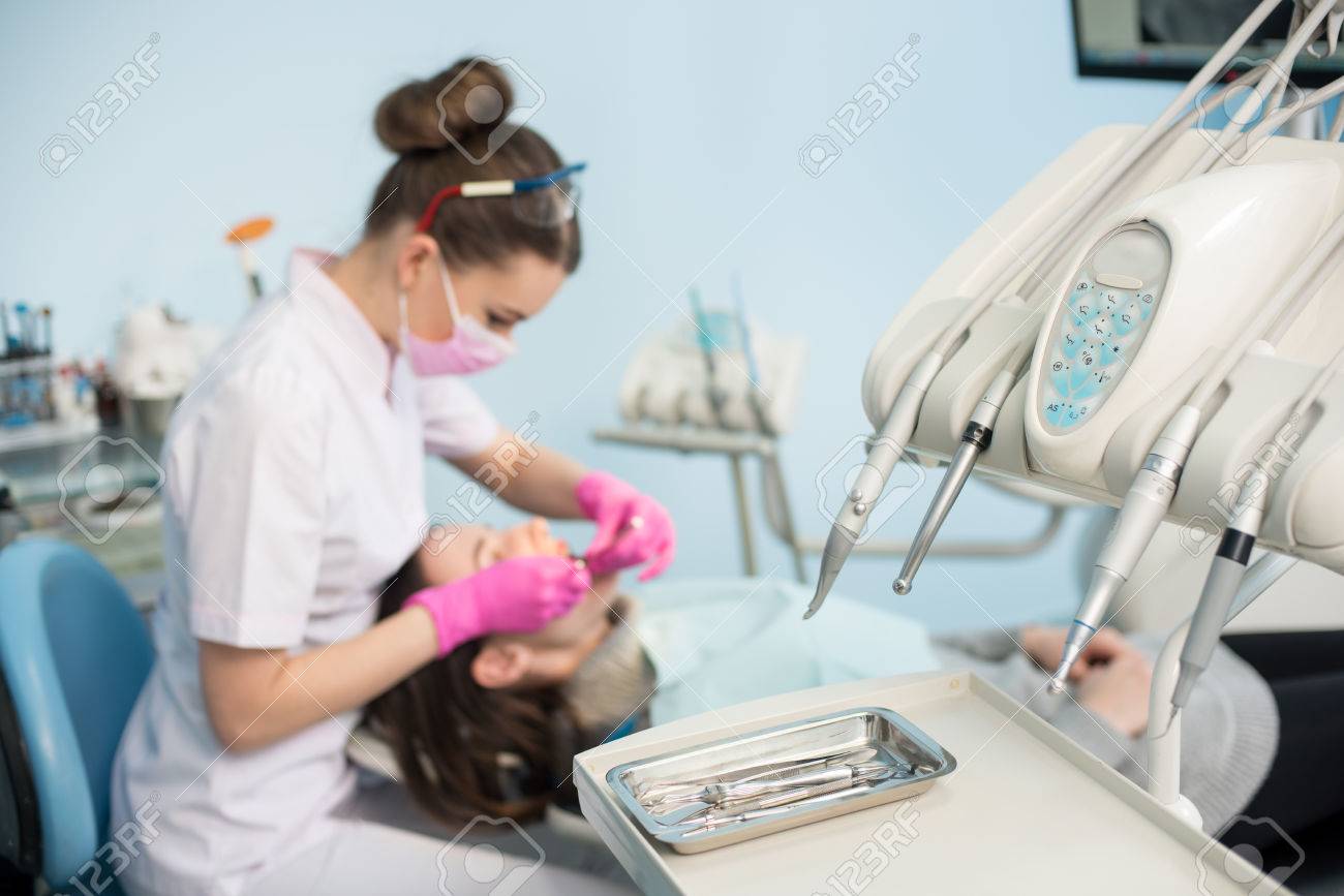 where to check on dentist background