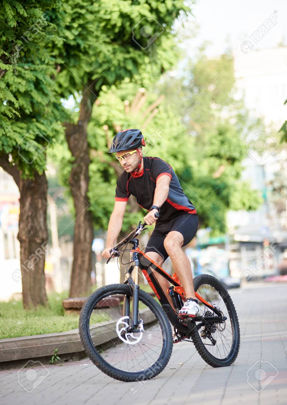 cycling protective gear