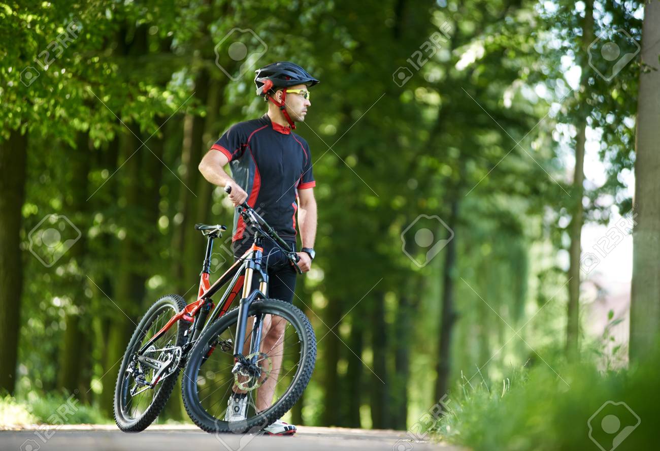 professional cycling clothing