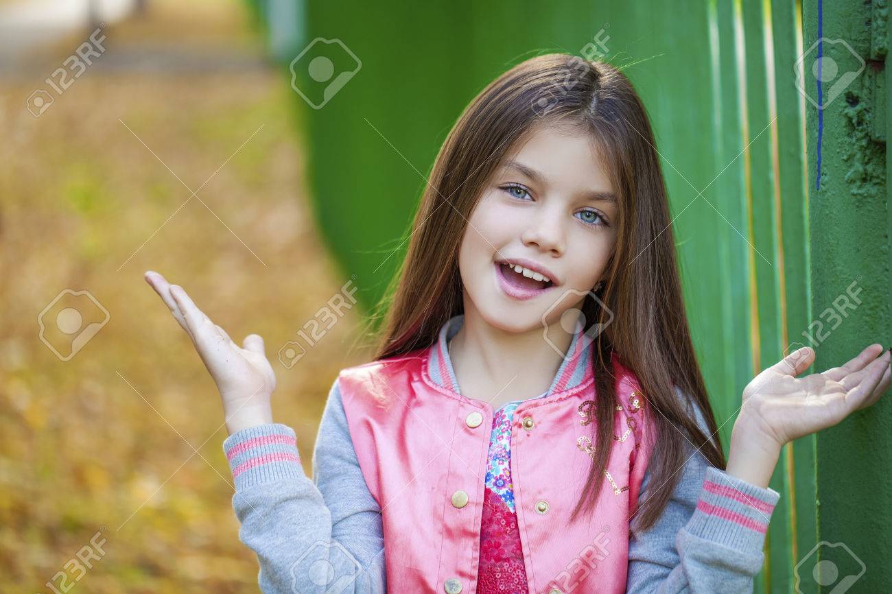 9歳　少女 