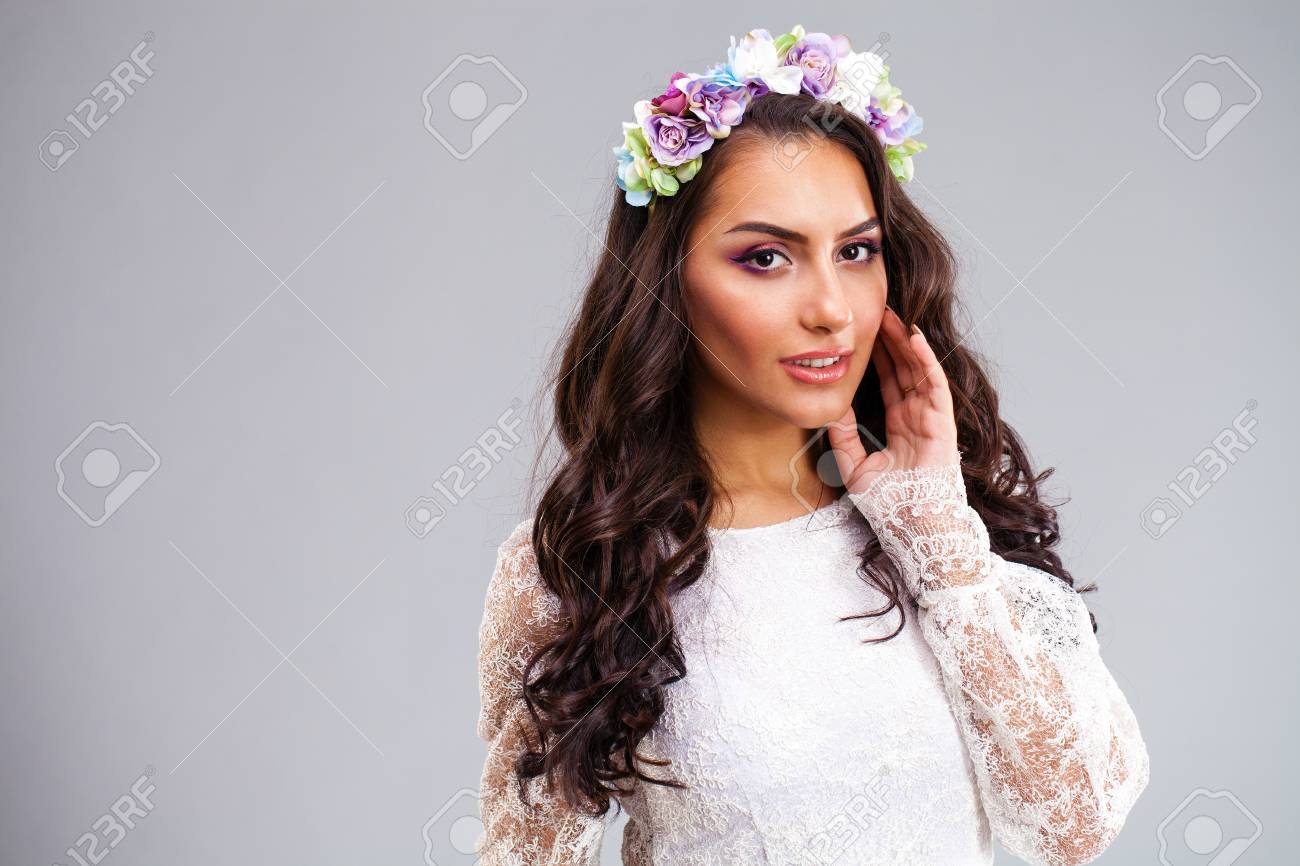 arab covered face sexy woman Sexy gift baskets for men