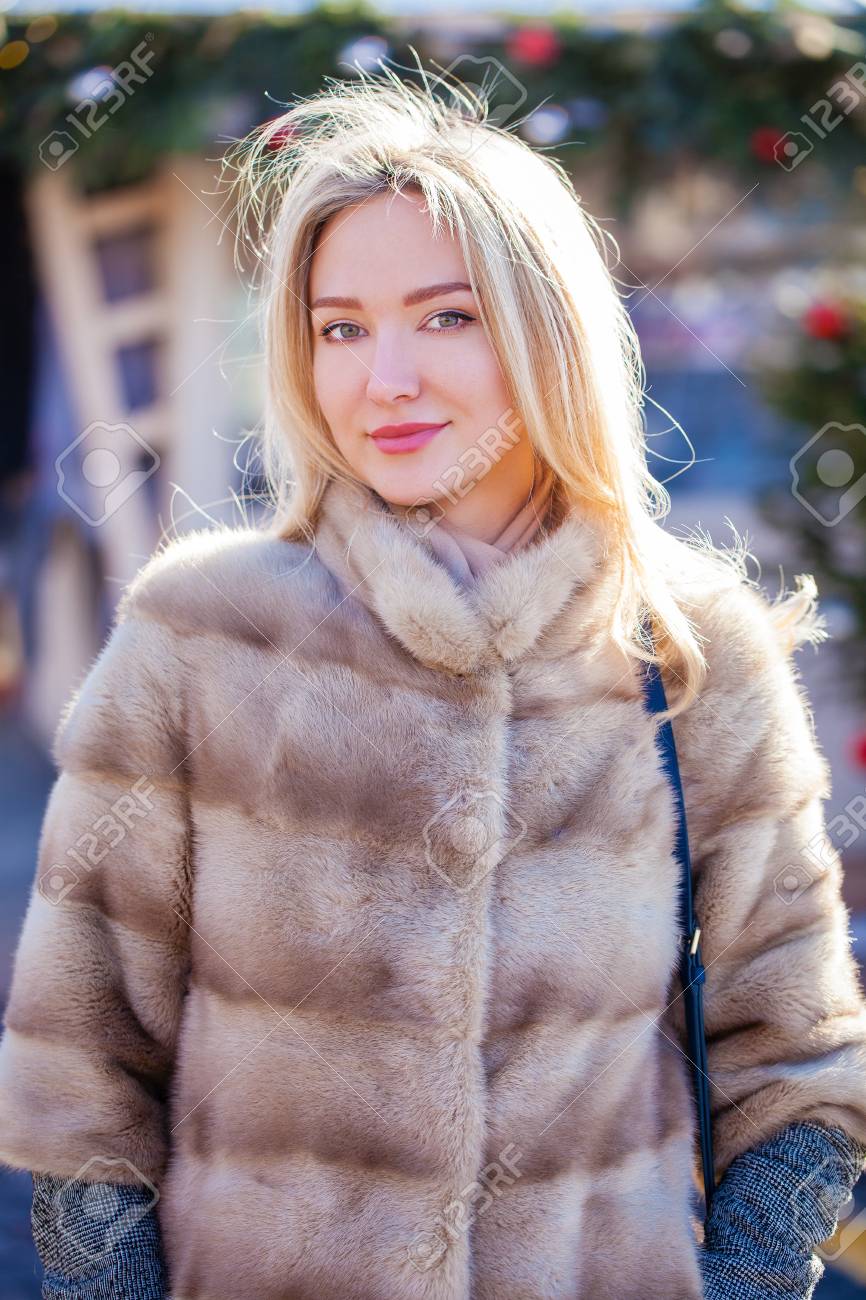 blonde mink coat