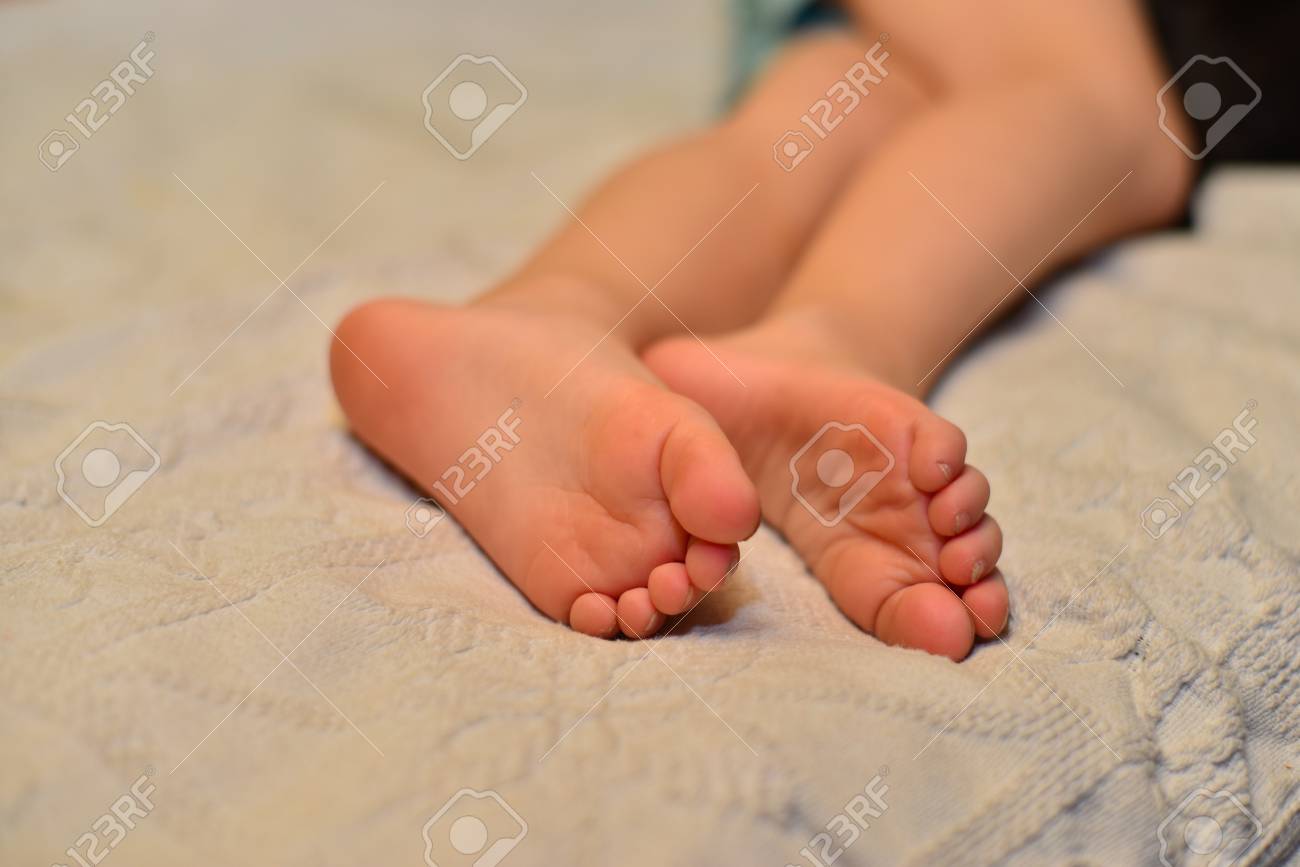 wet bed girl Image Of Bed-wetting Situation In 4 Or 5 Years Old Girl.Girl Wet The Bed  While She Was Sleeping.Selective Focus Stock Photo, Picture and Royalty  Free Image. Image 93807611.