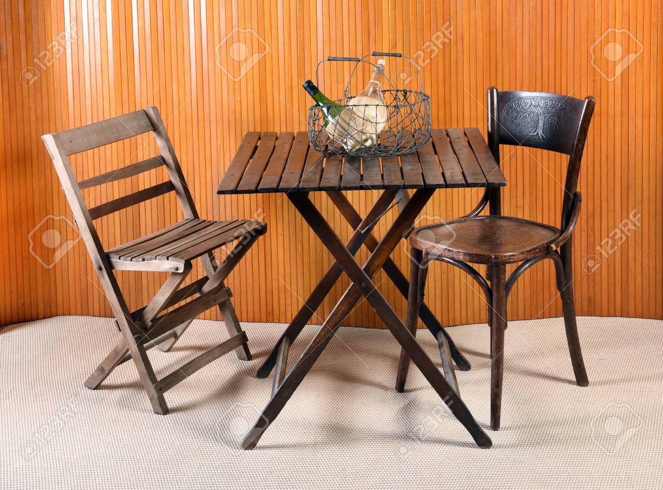mueble sillas y mesa plegable mueble sillas y mesa plegable