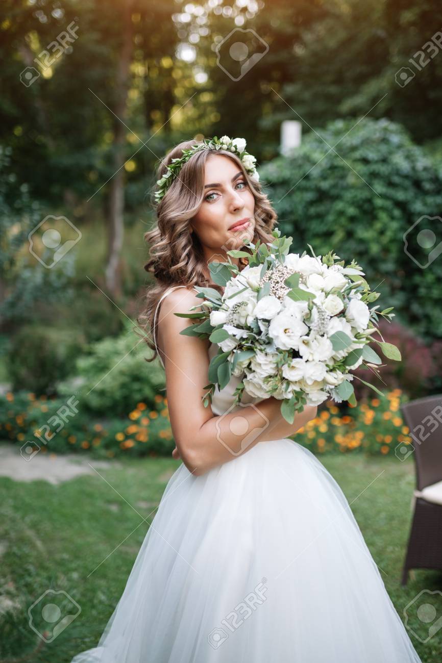 To acquire Dresses wedding with sleeves in cute concepts picture trends To acquire Dresses wedding with sleeves in cute concepts picture trends
