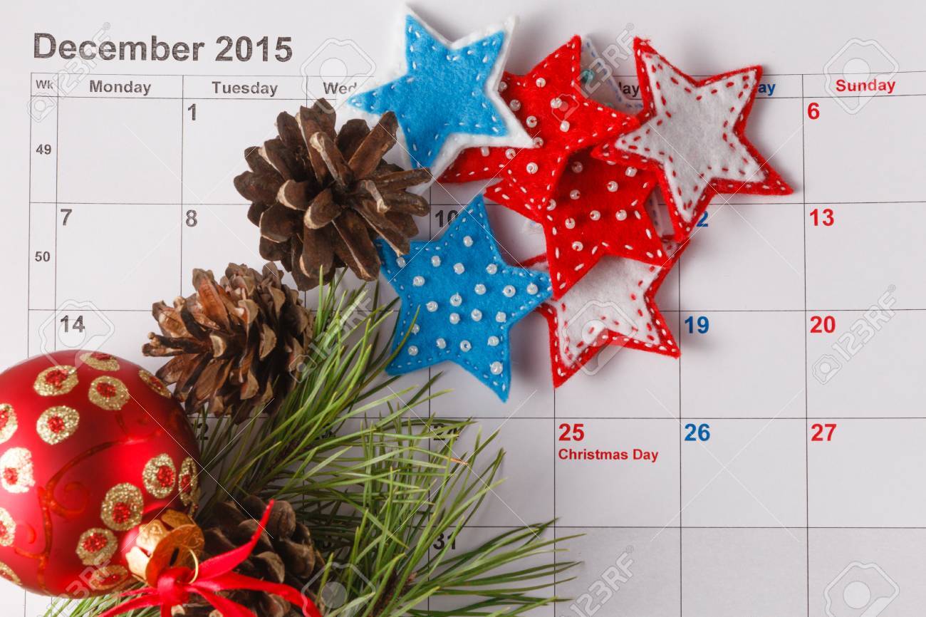 coming xmas day highlighting christmas date on calendar stock photo christmas day date