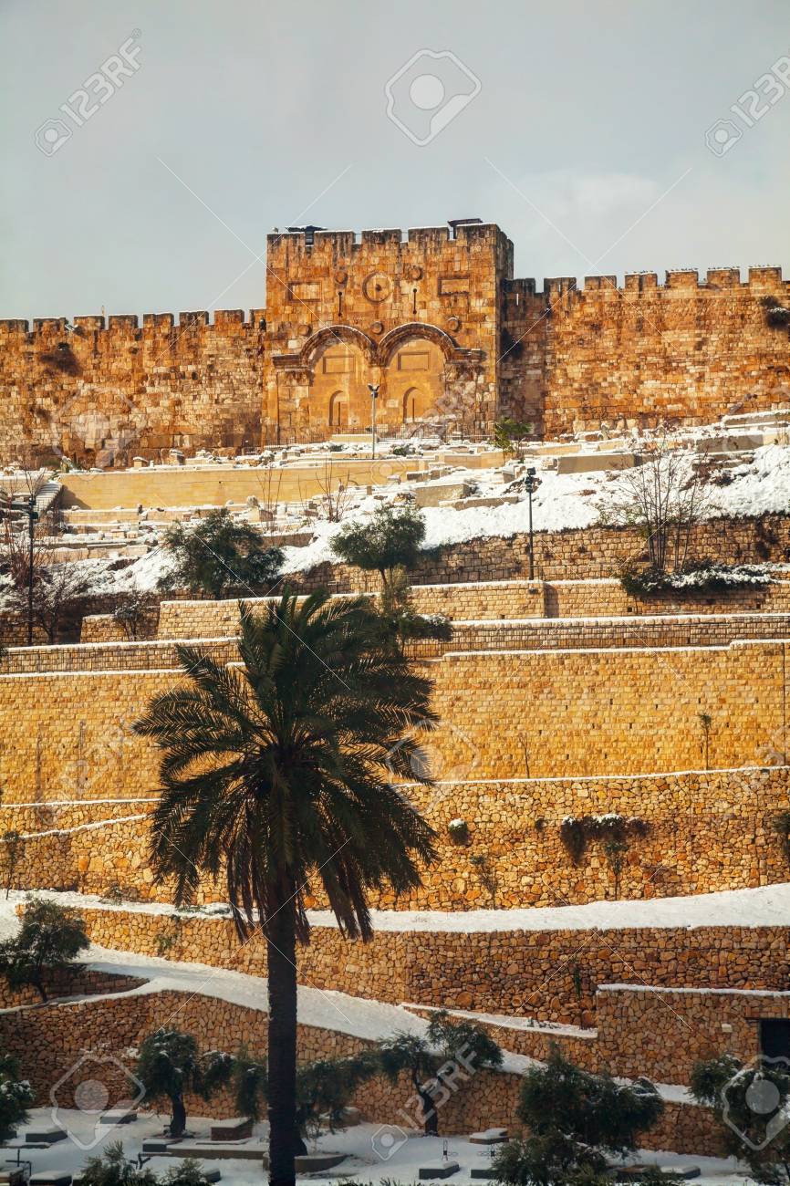 イスラエル エルサレム旧市街の黄金の門 の写真素材 画像素材 Image