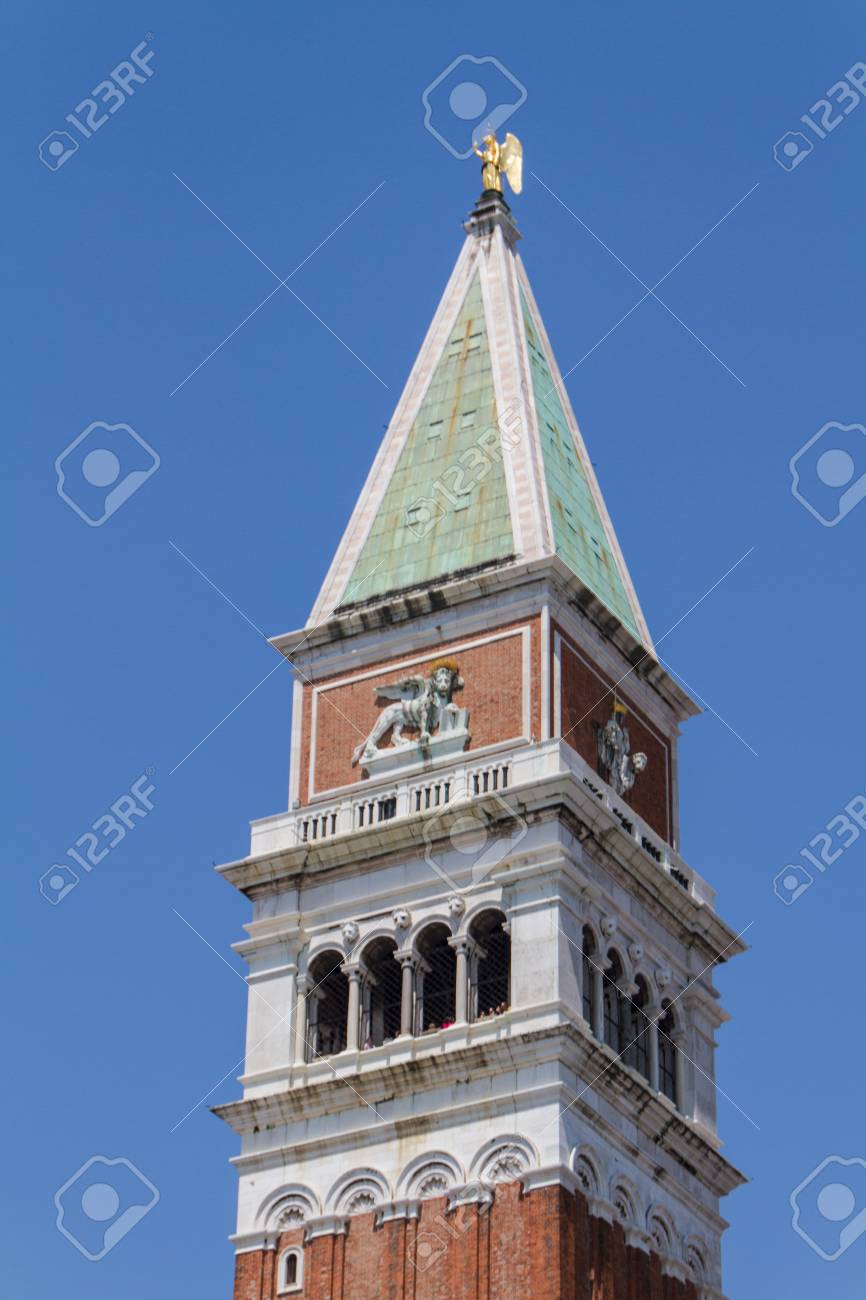 サン マルコ鐘楼 イタリア語でカンパニーレ ディ サン マルコ ヴェネツィア イタリアで 鐘塔のサン マルコ大聖堂 の写真素材 画像素材 Image