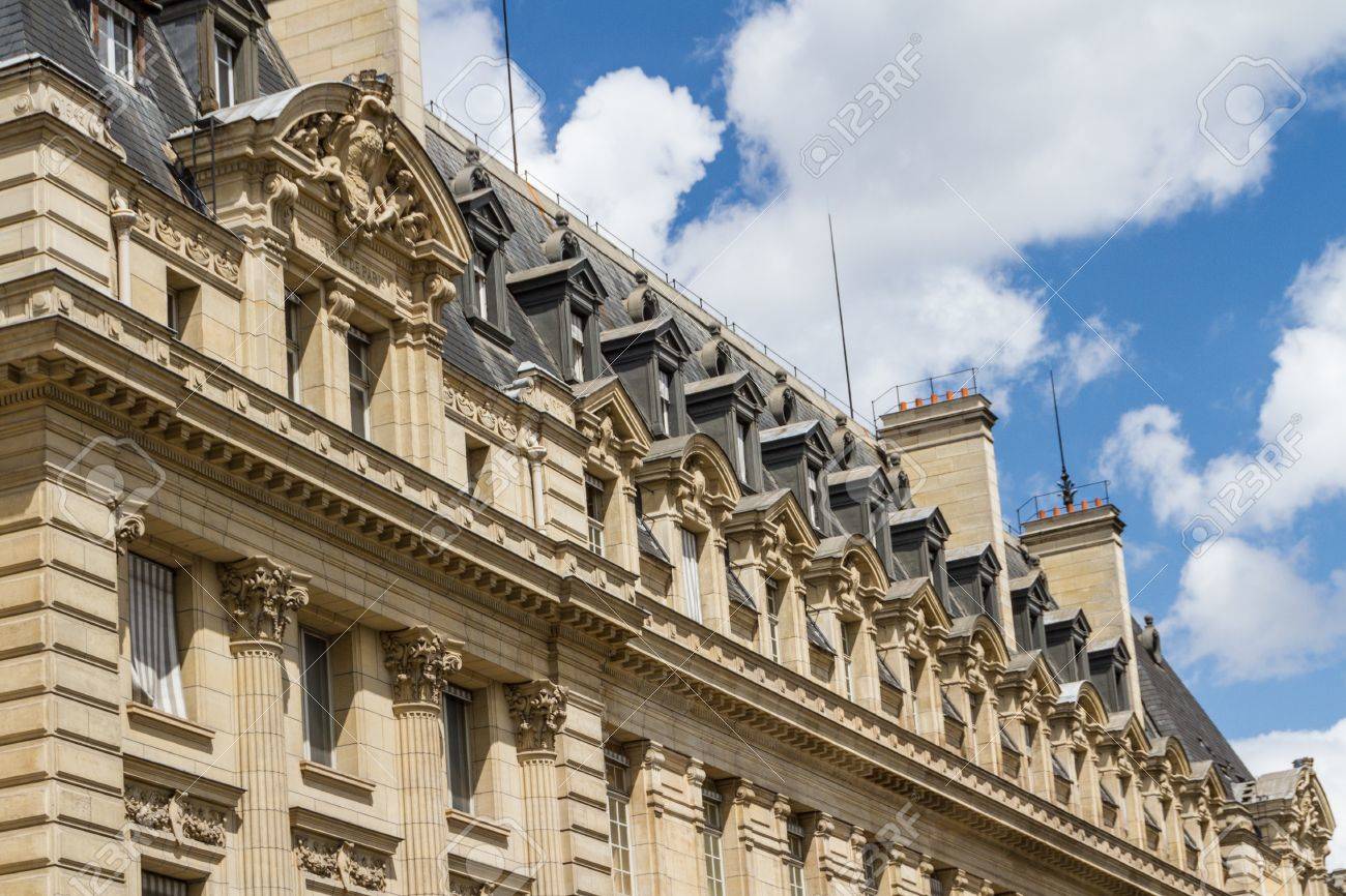 Immagini Stock La Sorbona O Universita Di Parigi A Parigi Francia Image 16785873