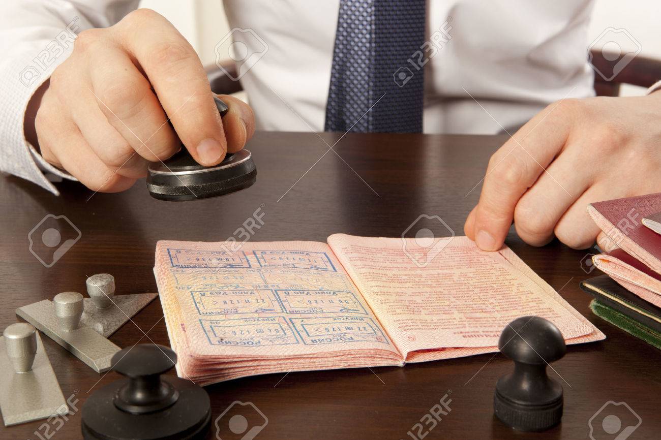 Officer of the state border guard service. Passport control. - 50363844 Officer of the state border guard service. Passport control. - 50363844