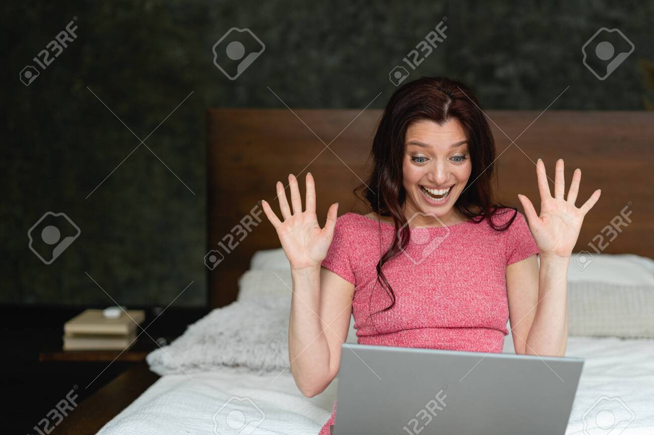 Girl Cam Chats Girl Cam Chats