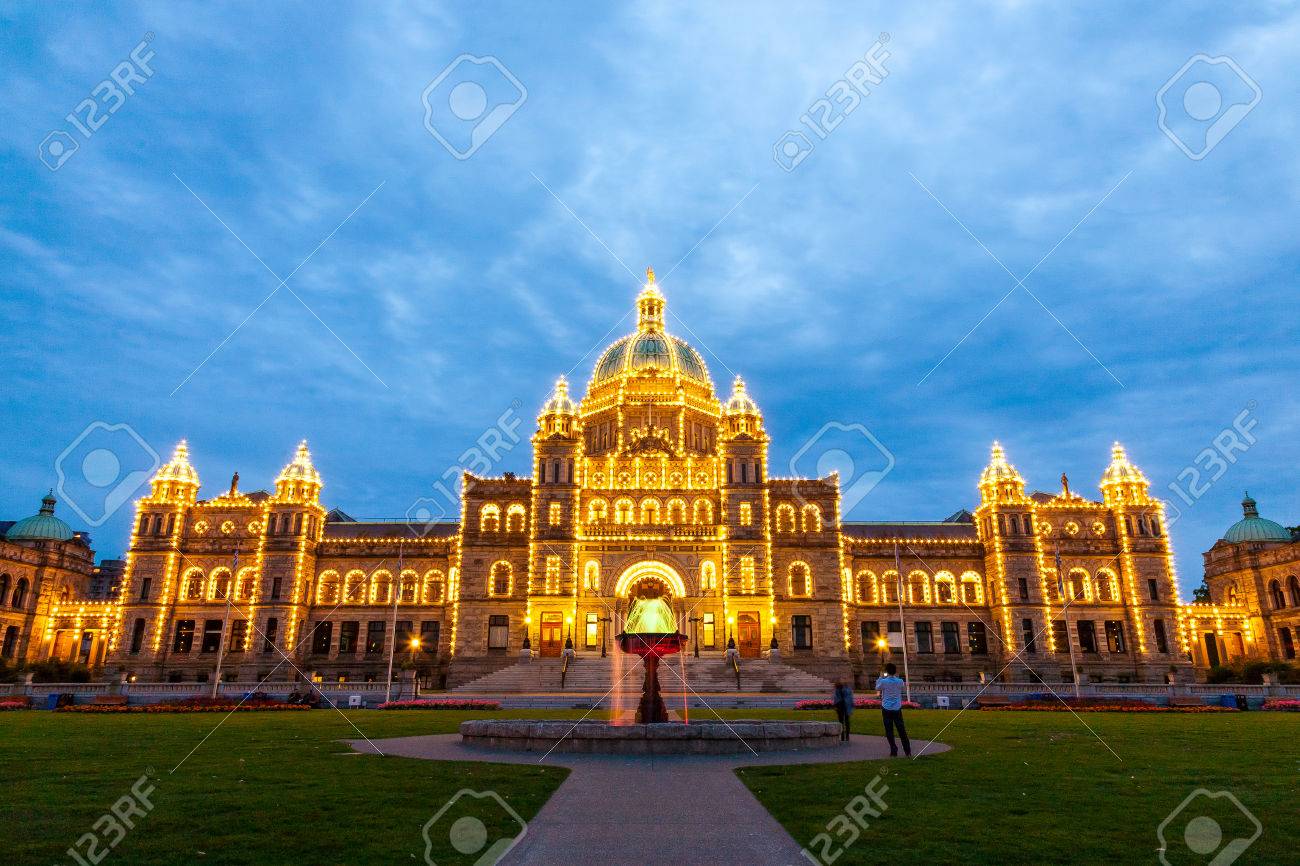 ビクトリアの国会議事堂の夜景 BC、カナダ。の写真素材・画像素材 Image 38931789