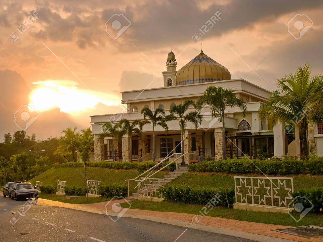 etiam-dictum-ipsum-a-felis