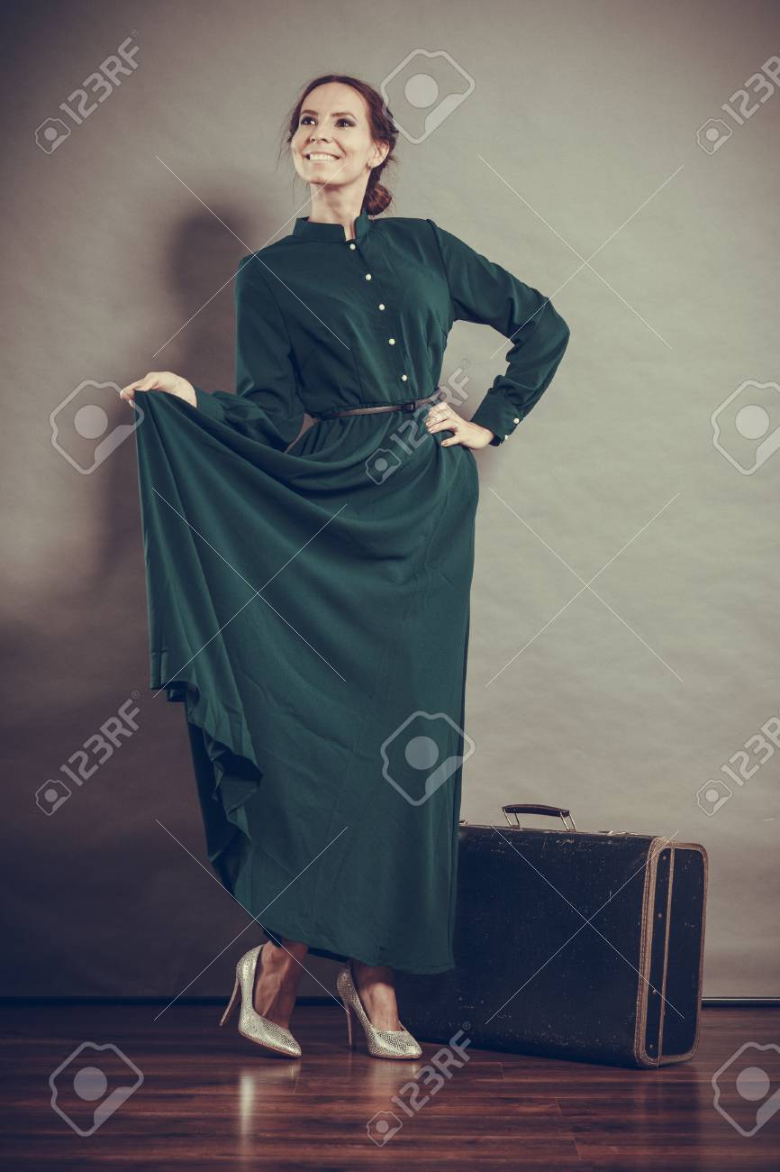 abito lungo verde scuro